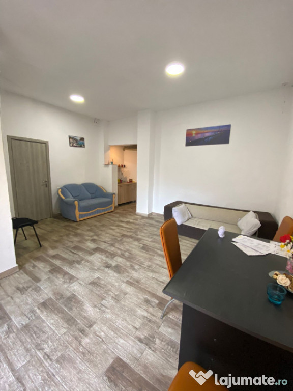 Apartament 2 camere, 37 mp, zona Decebal