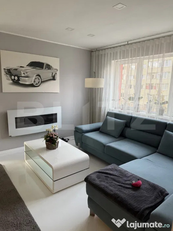 Apartament cu 3 camere semidecomandat, 65 mp, parcare, pet f