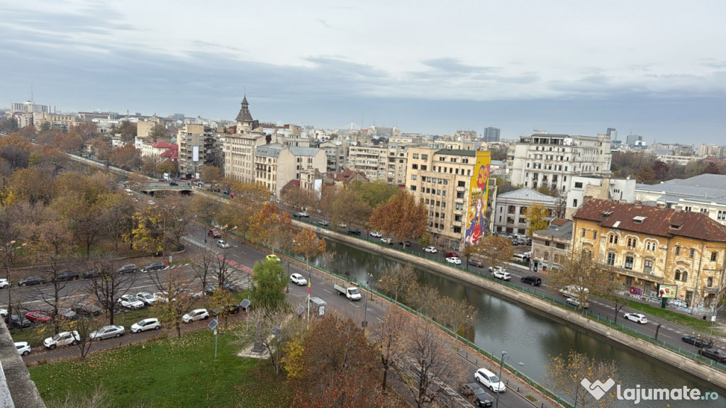 Apartament foarte spatios cu 2 Camere Bdul Libertatii-Parc I