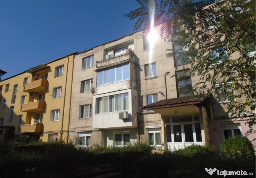 Apartament 2 camere- Orastie, judetul Hunedoara