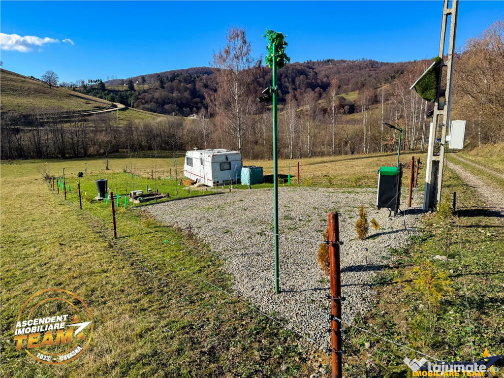 FILM! Teren extravilan 682 mp rulota, Floroaia, Intorsura