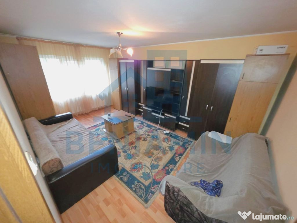 Apartament de inchiriat 2 camere decomandat parter Cornitoiu