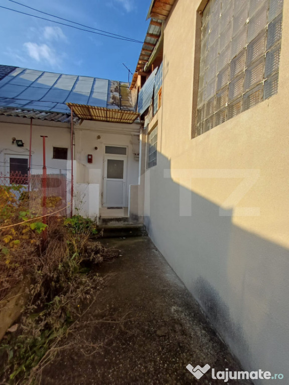 Garsoniera de renovat, 22 mp, zona Centrala Turda