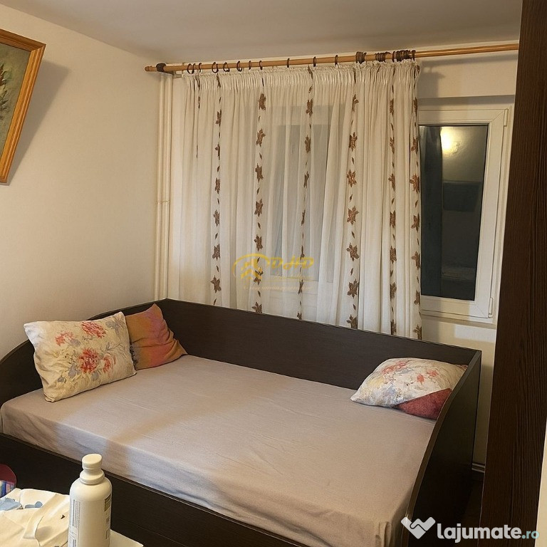 Apartament 3 camere - Păcurari