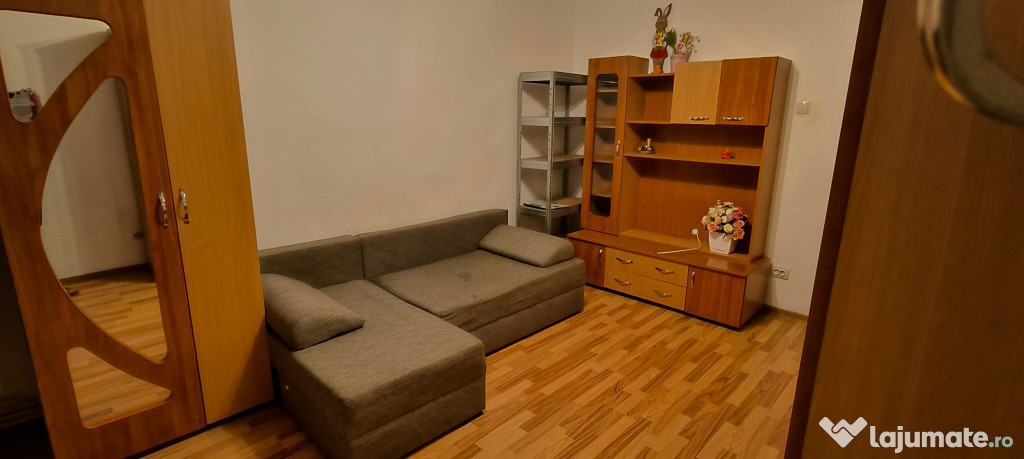 Inchiriez apartament 2 camere in Deva, pe str. Minerului, et 1