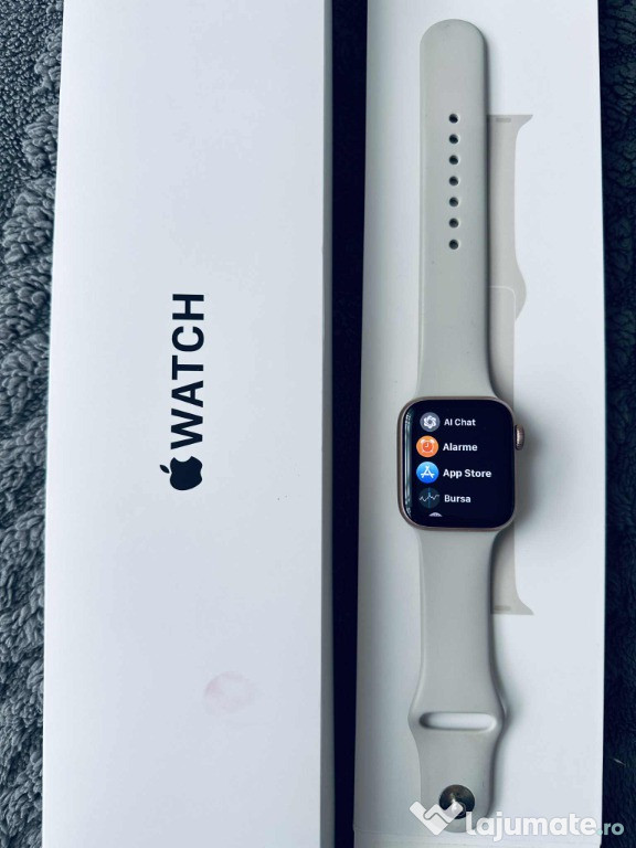 Ceas Apple Watch SE Gold in Cutie