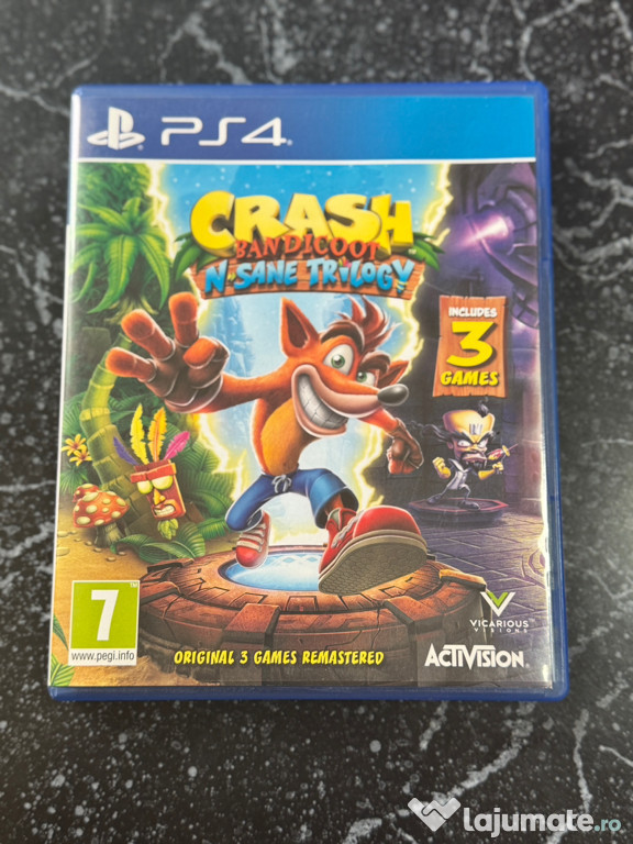 Vând Crash Bandicoot PS4