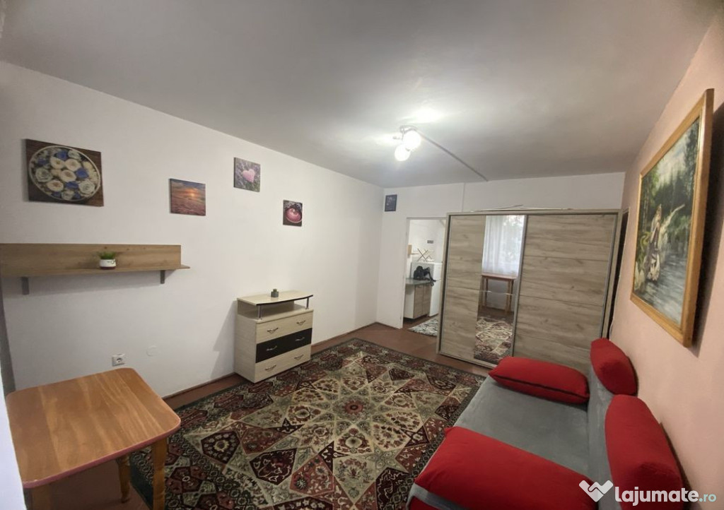 260 euro! Garsoniera Podu Ros, bloc Cotnari