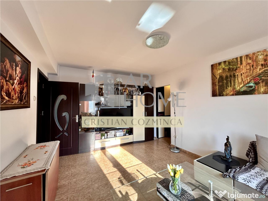 Apartament 2 camere, semidecomandat, Sud, Ploiesti