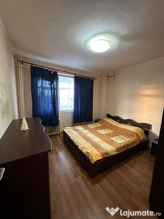 Apartament 3 camere decomandat Soseaua Giurgiului