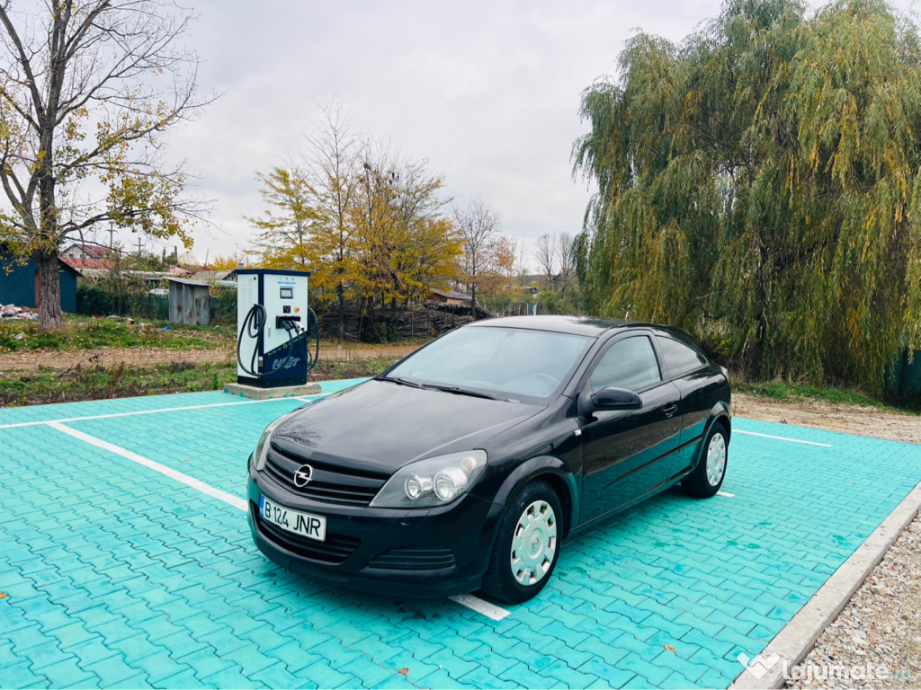 Opel Astra H GTC 1.6 Benzină
