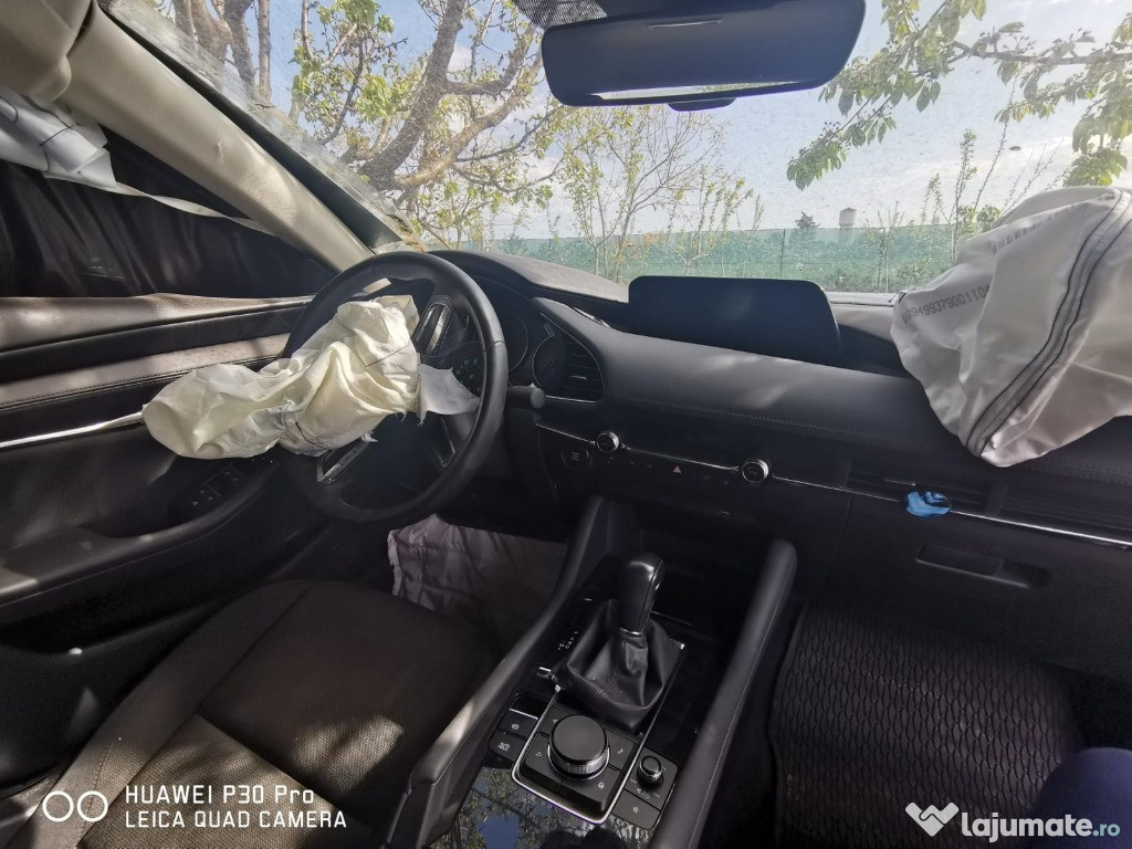 Mazda 3 skyactive G din 2019