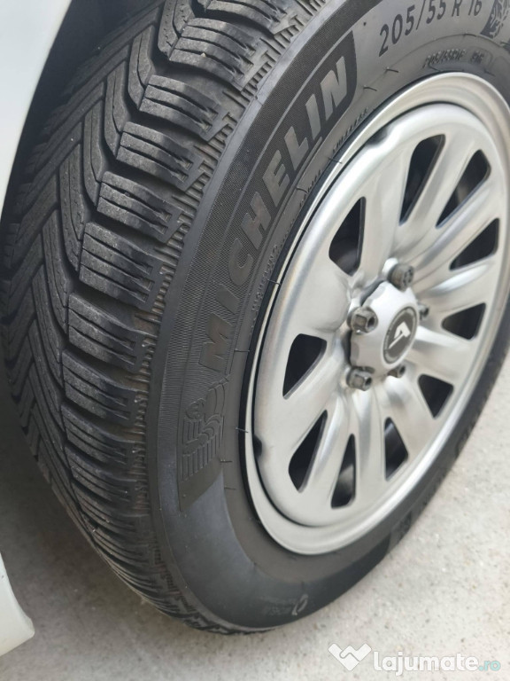 Anvelope de iarnă+ jante noi montate in toamna