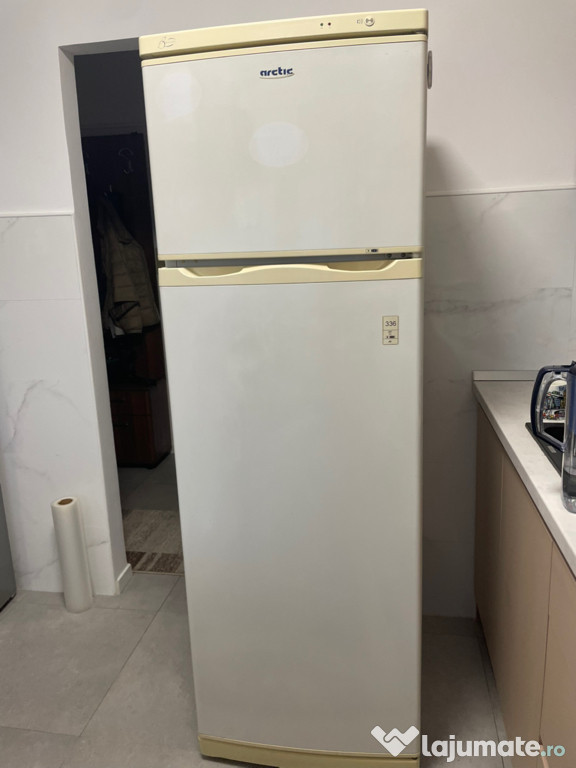 Frigider Artic în stare bună gata de dat
