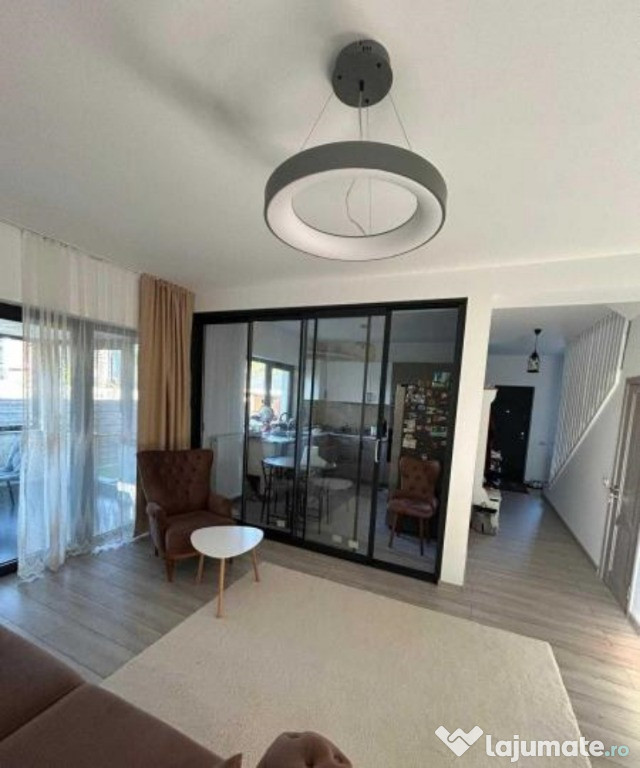 Bragadiru – casa de vanzare, 4 camere, P+1+Pod