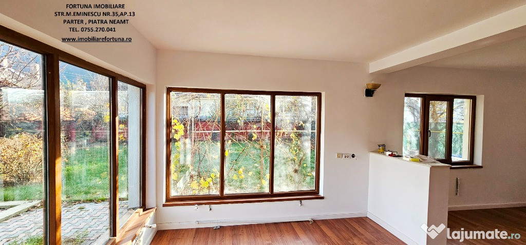 Vila cocheta prevazuta cu garaj si 500 mp teren,com.Alexandru cel Bun