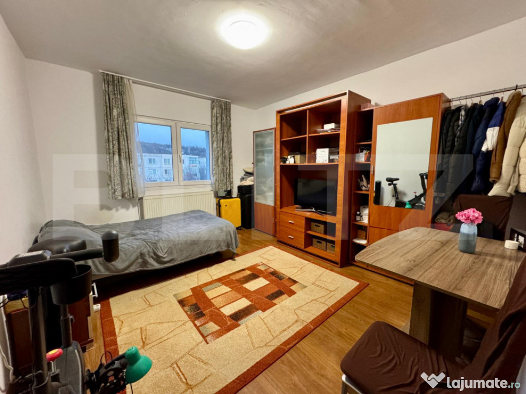 Garsoniera de vanzare, 24 mp, zona Tudor