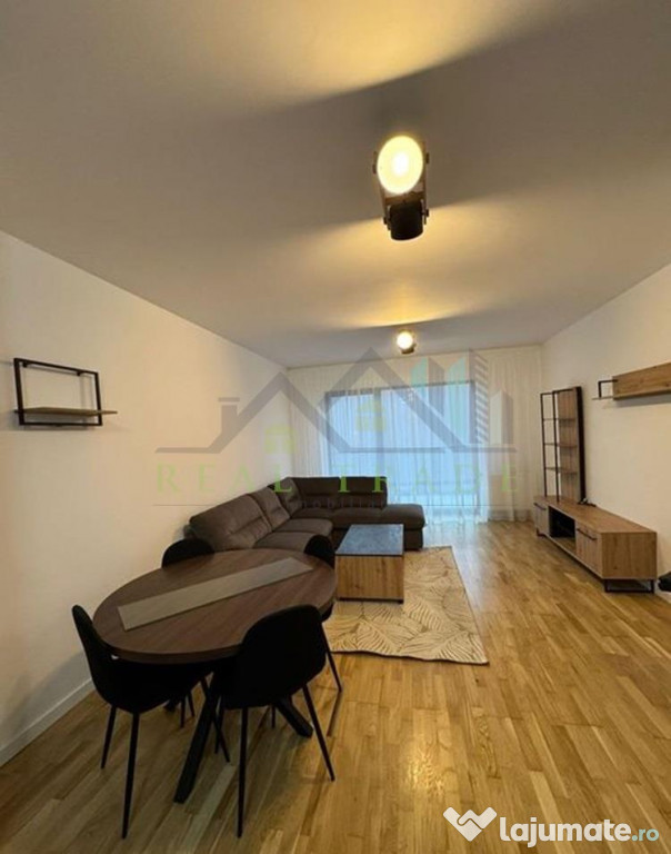 Apartament cu 3 camere Tampa Gardens, Racadau