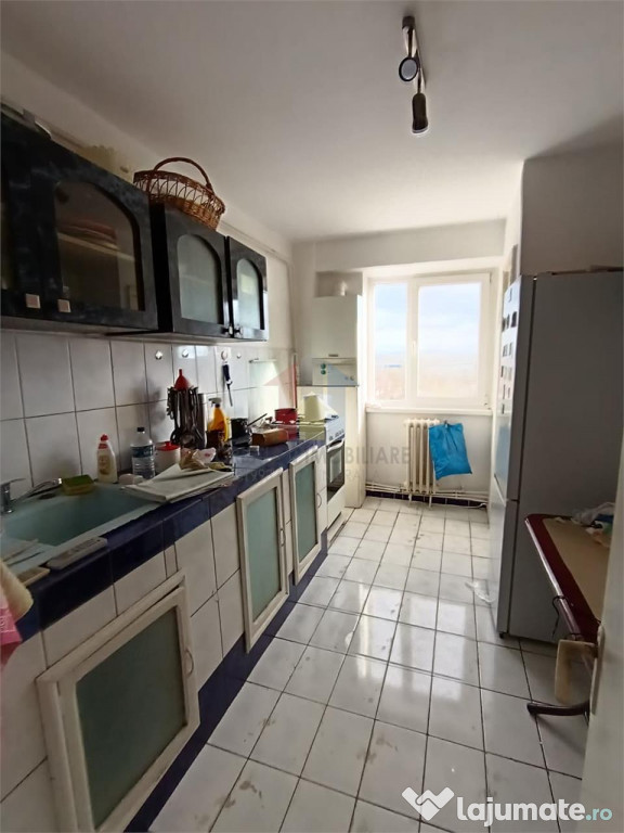 3 camere, confort 1 decomandat, 64 mp, Viziru 3