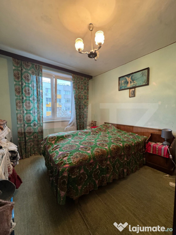 Apartament cu 3 camere, Barca Rahova