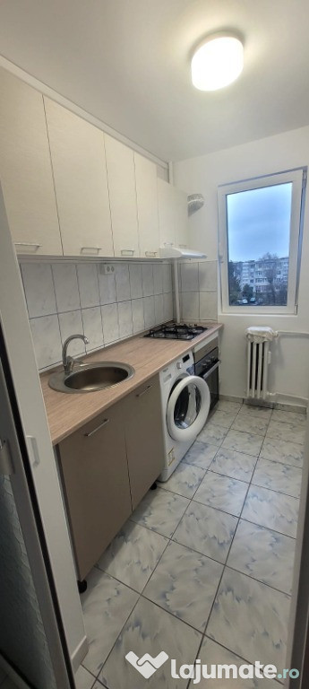 Apartament 2 camere - Podu Roș, liceul Emil Racoviță, totul nou