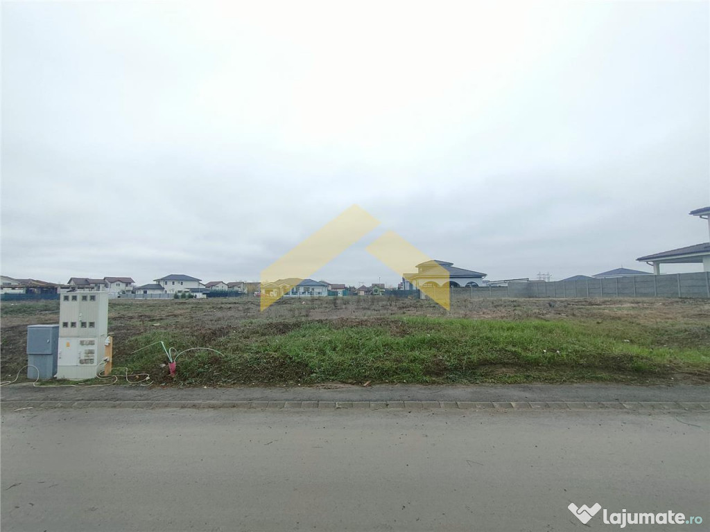 Teren intravilan de cartier Via Carmina