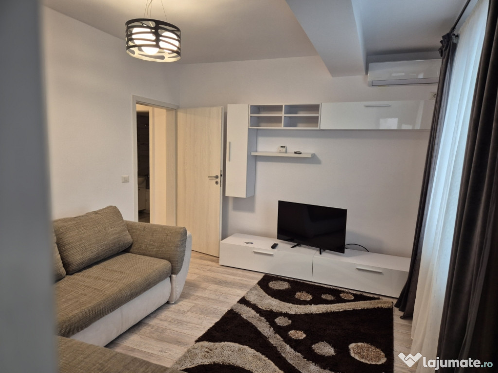 Inchiriez apartament 2 camere -cartierul Latin
