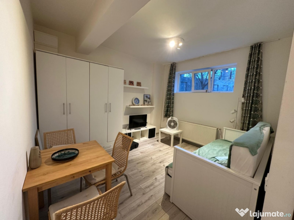 Garsoniera cu parcare la 30 metri de metrou Dimitrie Leonida