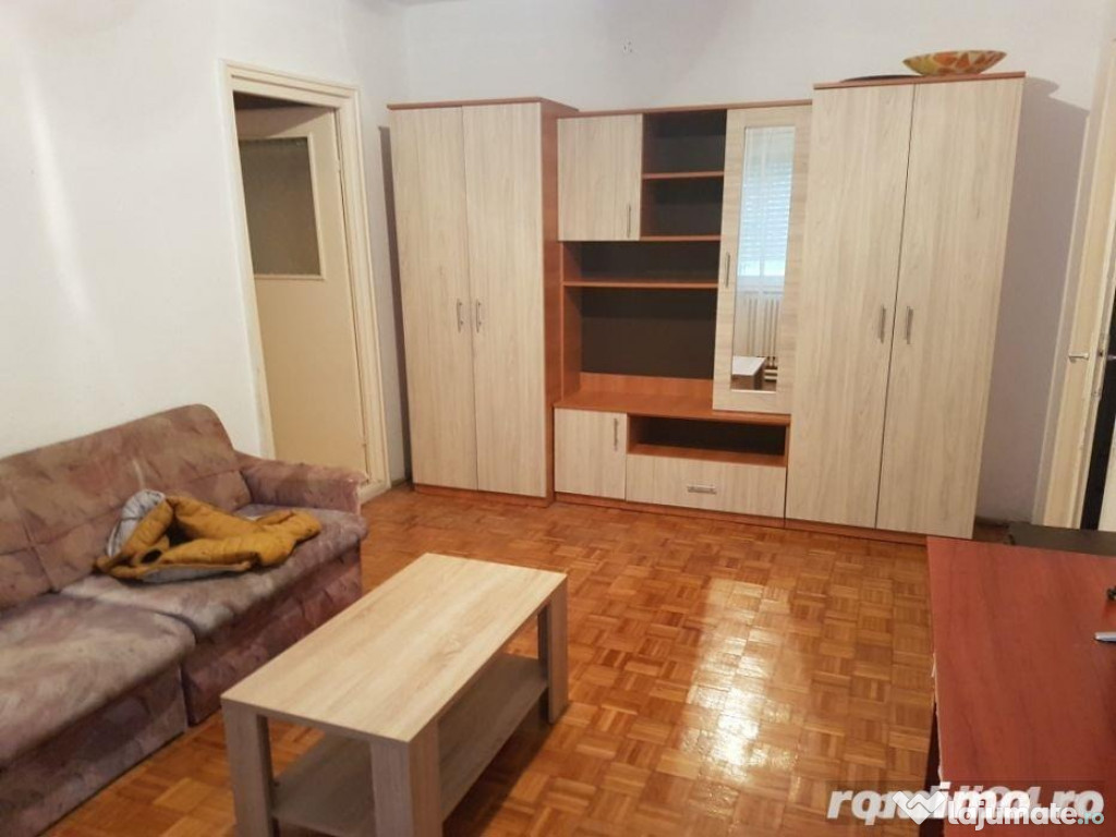 Apartament 2 zona Mall Vitan