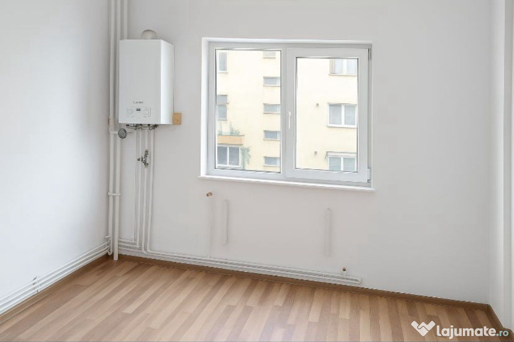 Camera de camin - zona Tractorul