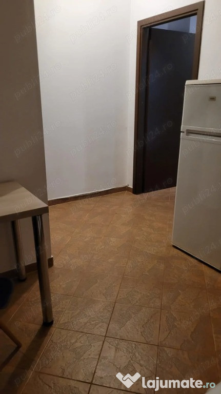 Aparatorii patriei etaj 1 spiru haret