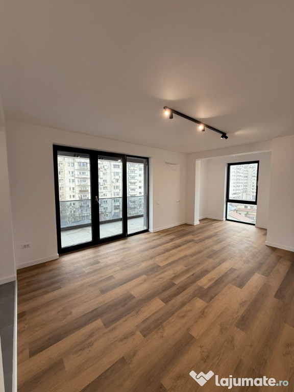 Apartament 2 camere Lux 76mp, Nemobilat, ideal Birou - Bd. Decebal