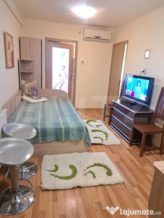 Apartament cu 2 camere si acces la pod, 40mp - Iasi, Nicolin