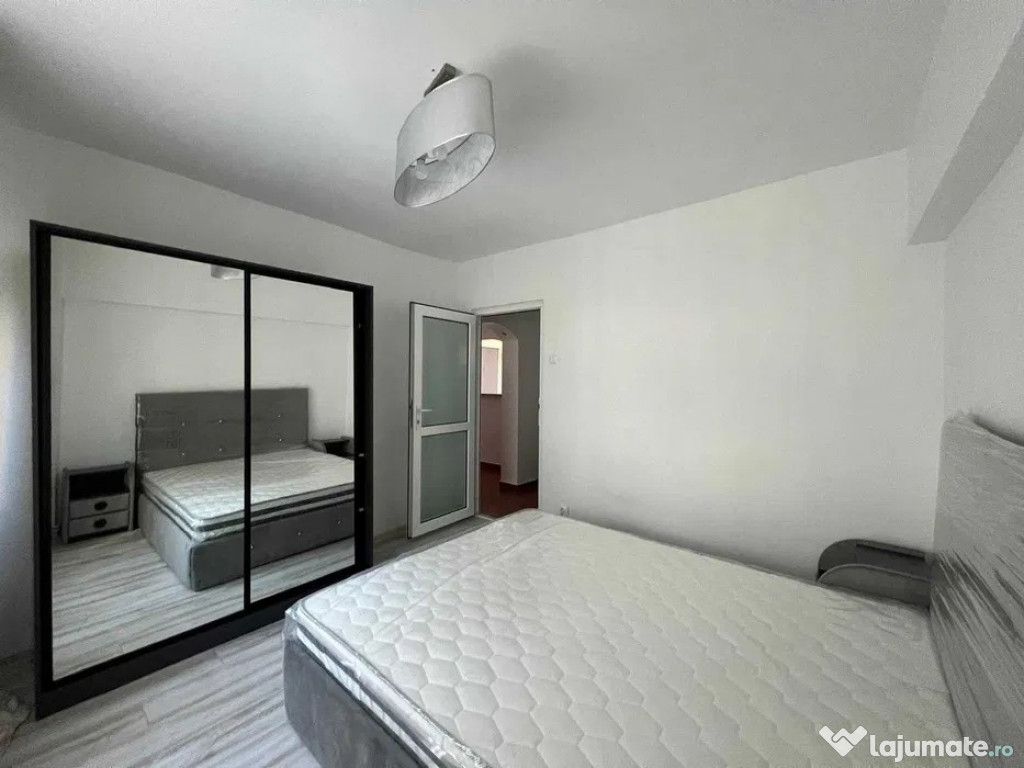 Apartament 3 camere D, in Centru Civic, Mall Moldova