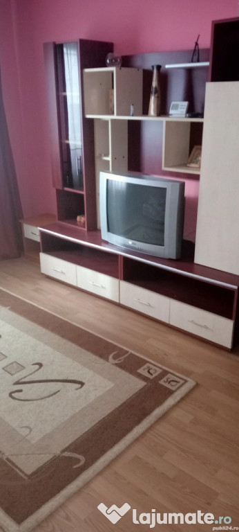 Garsoniera decomandata - zona Bartolomeu