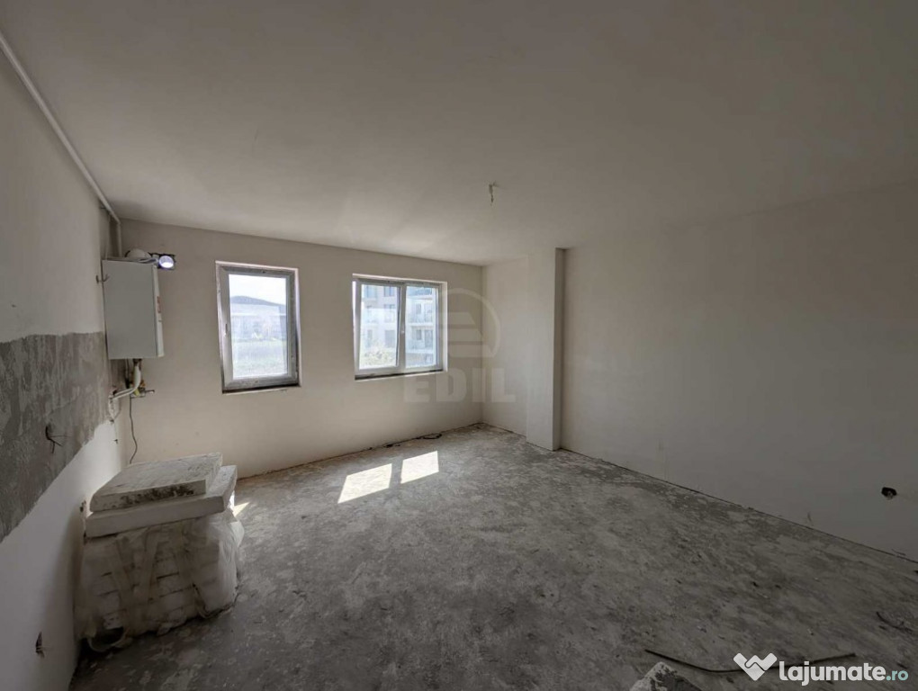 COMISION 0 Apartament 3 camere semidecomandat Somesului