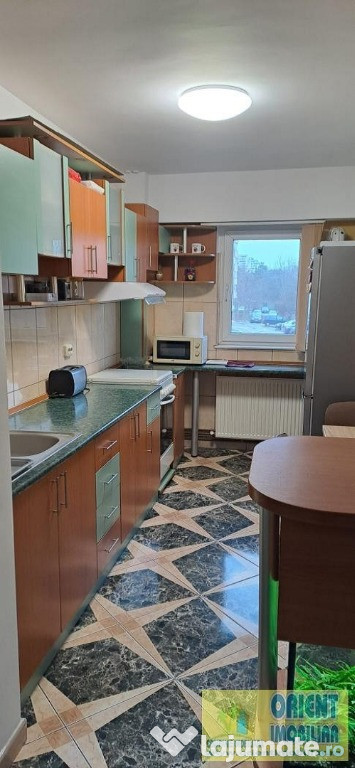 Tomis Nord, decomandat, 2 camere, gaze, mobilat, inchirieri Constanta,