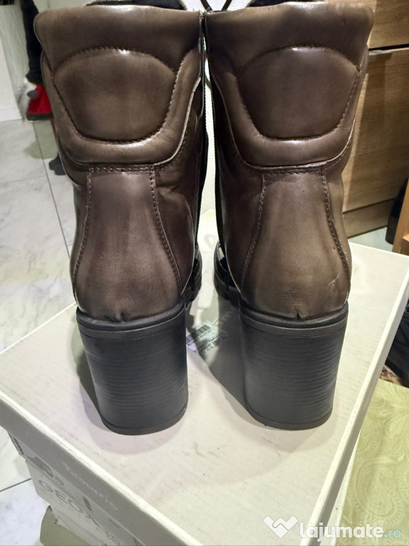 Ghete piele naturală mărimea 36