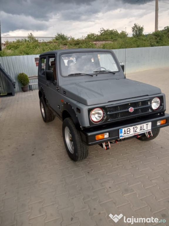Suzuki samurai japonez
