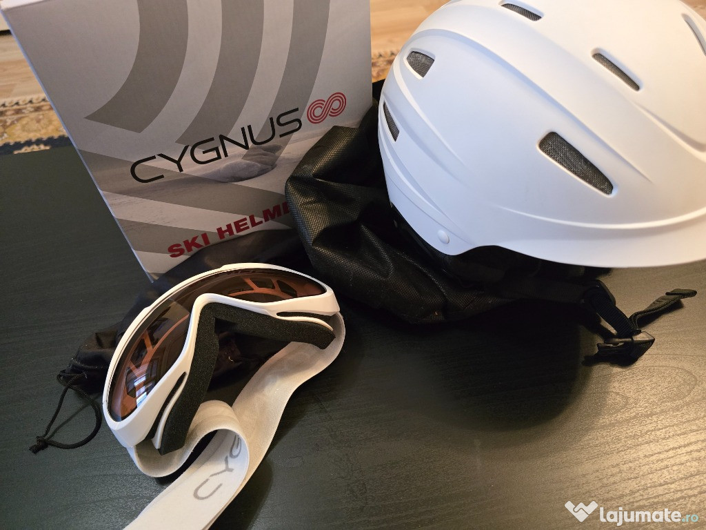 Set cască și ochelari schi