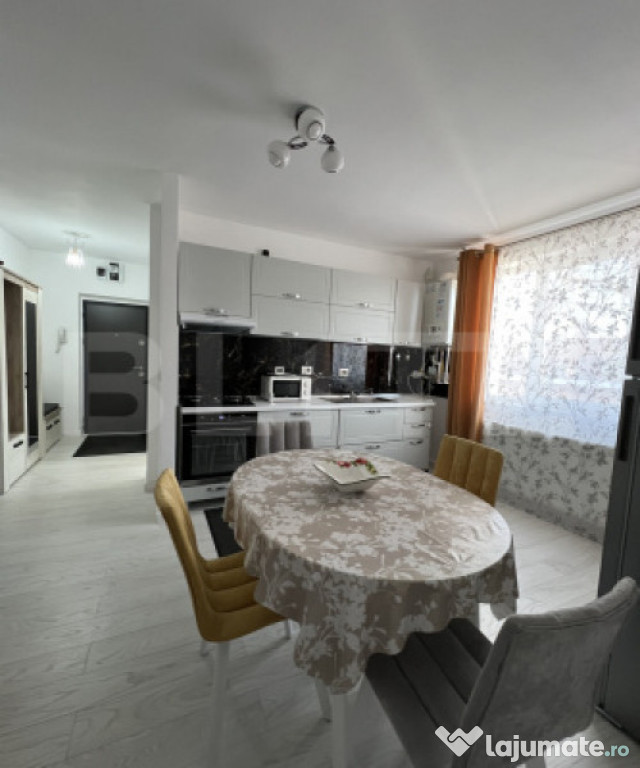 Apartament 2 camere, la cheie, în centrul orașului, Deceb