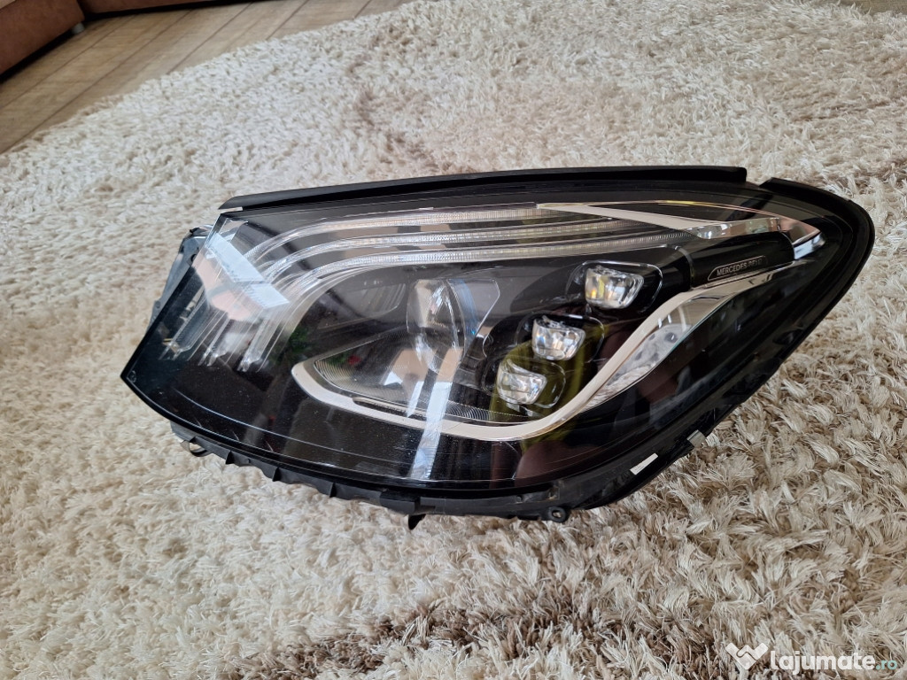 Far stânga Mercedes Benz clasa S W222 facelift