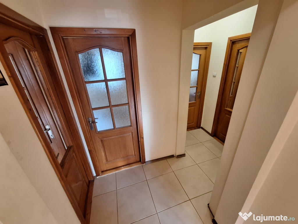 VAND SAU SCHIMB - APARTAMENT 3 CAMERE -INEL 2 -ETAJ 2 -2 BĂI