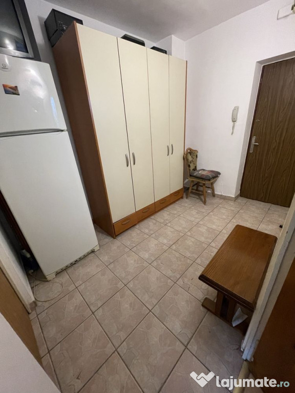 Vitan mall etaj 3 foisorului