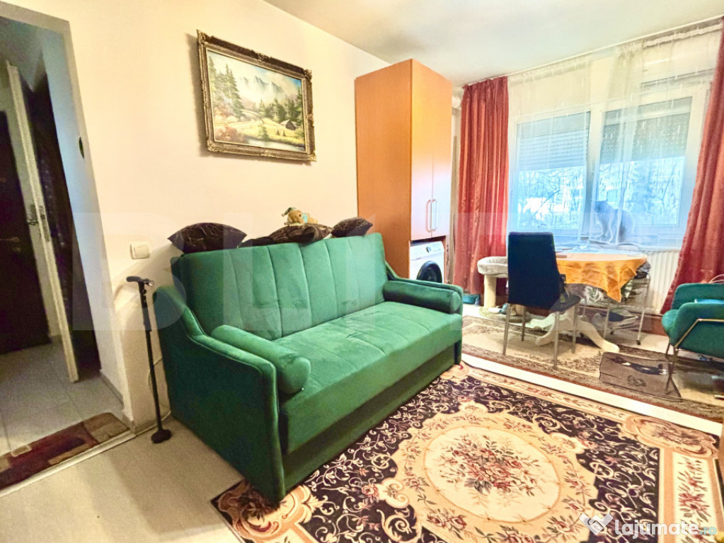 Apartament 2 camere, 34 mp, zona Sagului