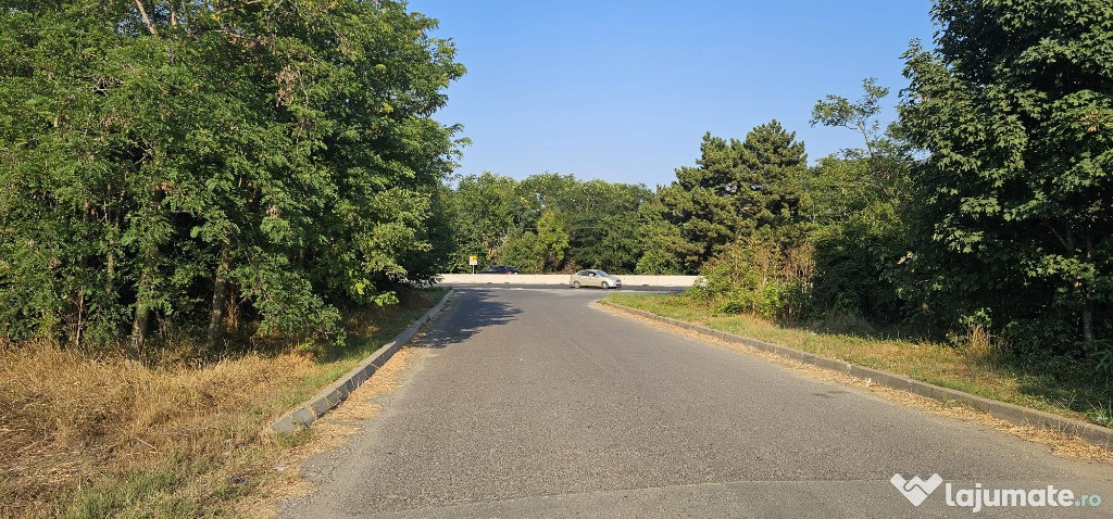 Tuzla , Aerodrom , teren intravilan