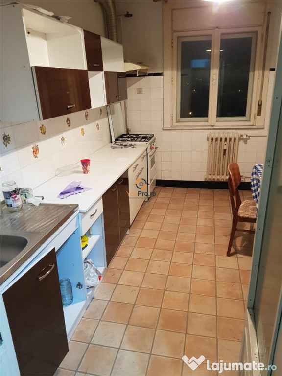Apartament 3 camere etaj 5 din 10 Complex Olimpia