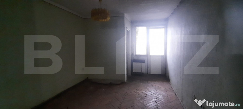 Garsoniera de vanzare, 24 mp, zona Ostrovului Satu Mare
