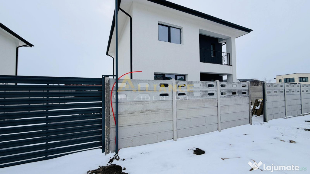 Cas#259; modern#259; individual#259; - 4 camere-teren 350mp