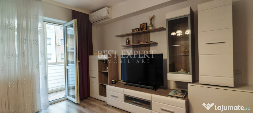 Apartament 3 camere de închiriat – zonă liniștită, par